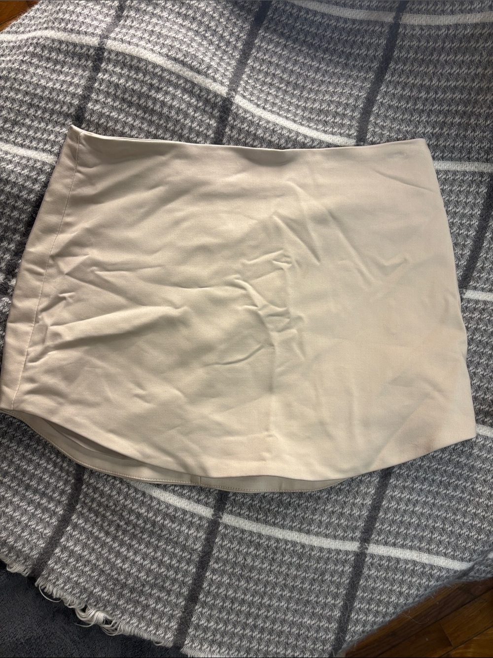 Forever 21 Light Beige Mini Skirt